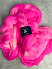 Hot Pink - Roving